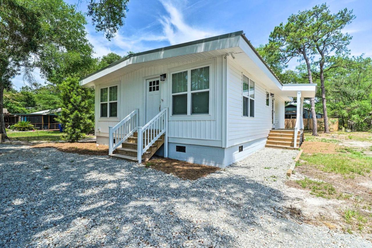 Modern Oak Island Escape 1 Mile To Long Beach! Esterno foto