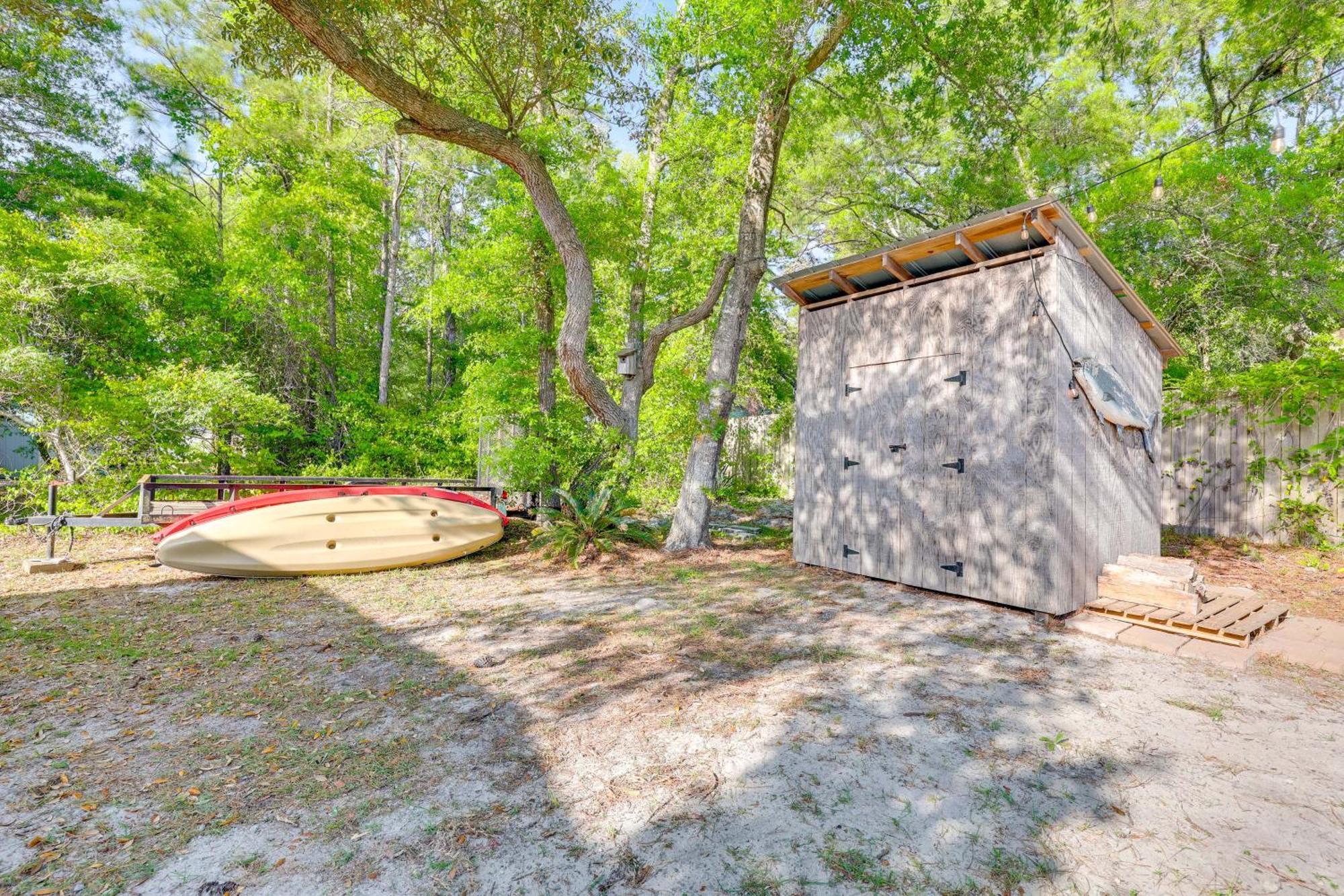 Modern Oak Island Escape 1 Mile To Long Beach! Esterno foto