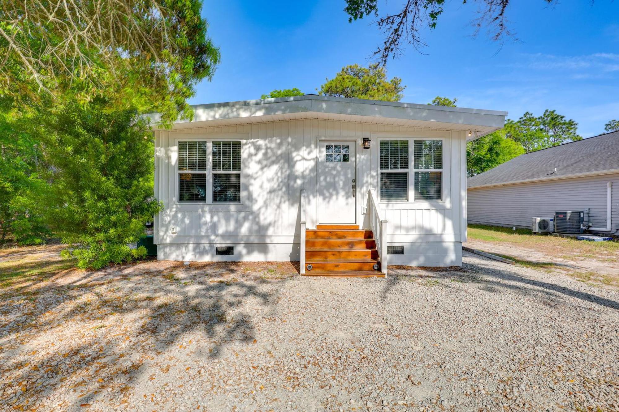 Modern Oak Island Escape 1 Mile To Long Beach! Esterno foto