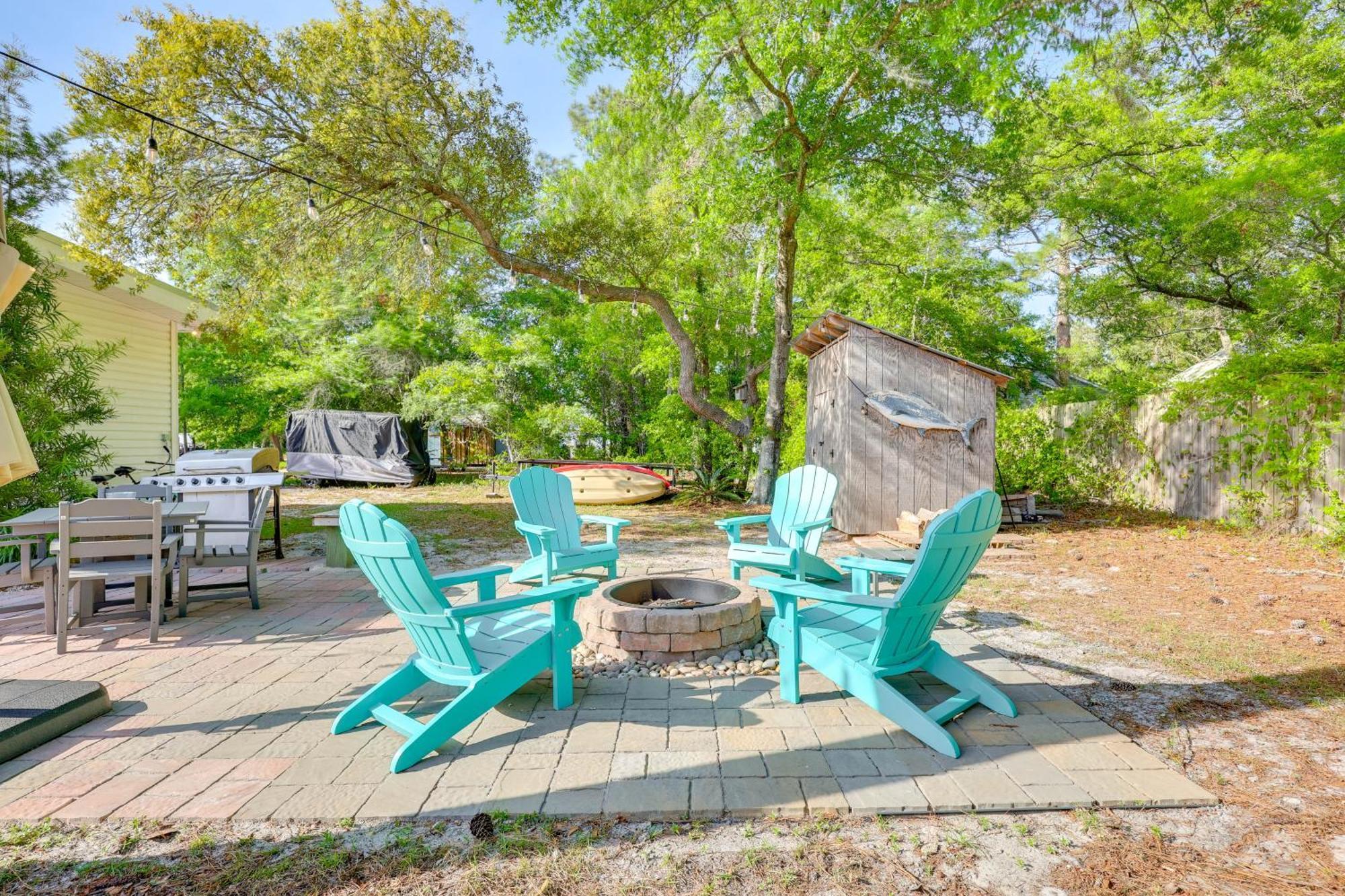 Modern Oak Island Escape 1 Mile To Long Beach! Esterno foto