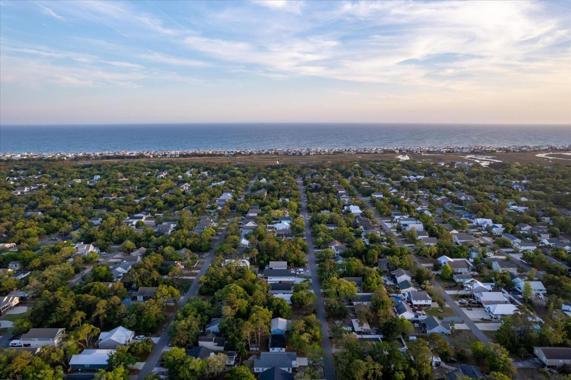 Modern Oak Island Escape 1 Mile To Long Beach! Esterno foto