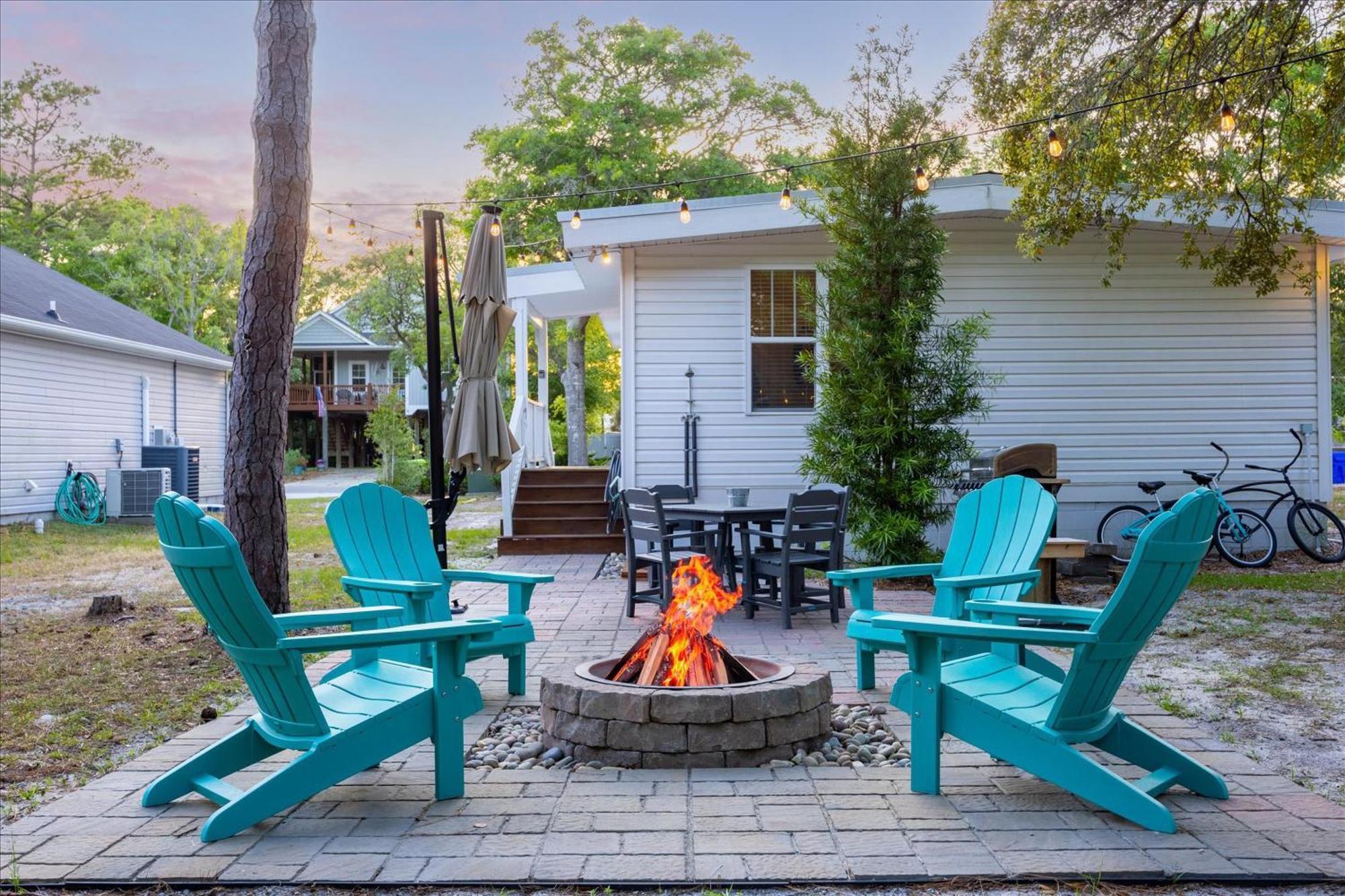 Modern Oak Island Escape 1 Mile To Long Beach! Esterno foto