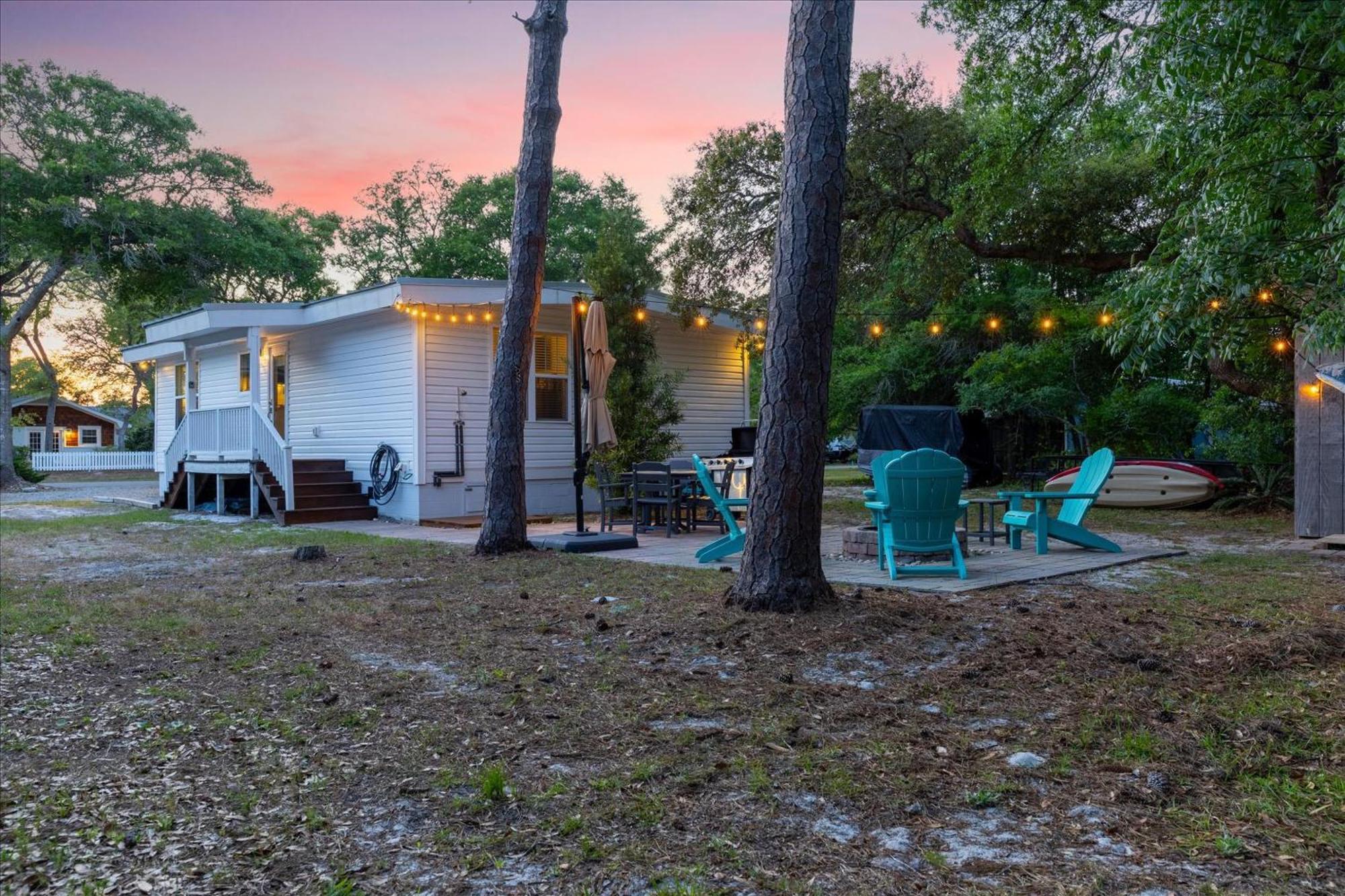 Modern Oak Island Escape 1 Mile To Long Beach! Esterno foto